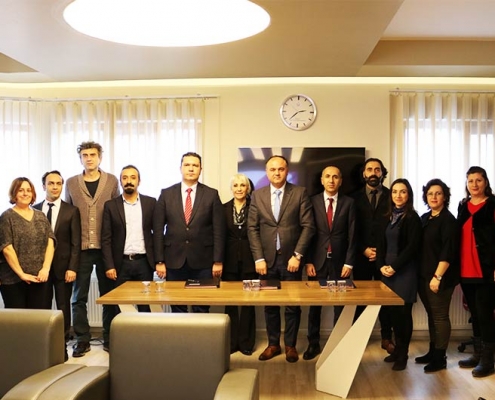 Eskişehir İl Sağlık Müdürlüğü, İl Milli Eğitim Müdürlüğü ve Engelsiz Yaşama Derneği (EyDer) arasında, Az Görenler'e dair işbirliği protokolü imzalandı - 2019